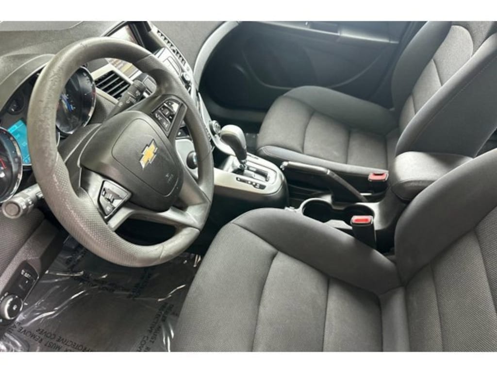 Used 2015 Chevrolet Cruze 1LT Auto Sedan