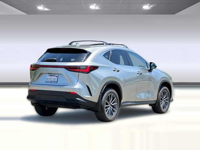 2025 Lexus NX Hybrid 350h - Photo 8