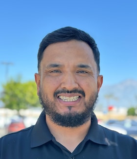 Staff member Abel Escobedo - Spanish from ID_fc7bce