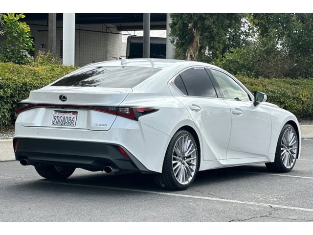 2022 LEXUS IS 300 photo 3