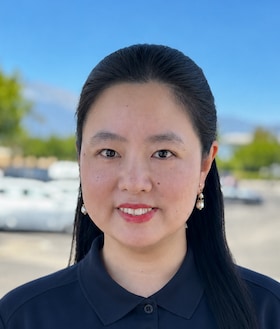 Staff member Lu “Alinda” Tian - Mandarin from ID_e57b88
