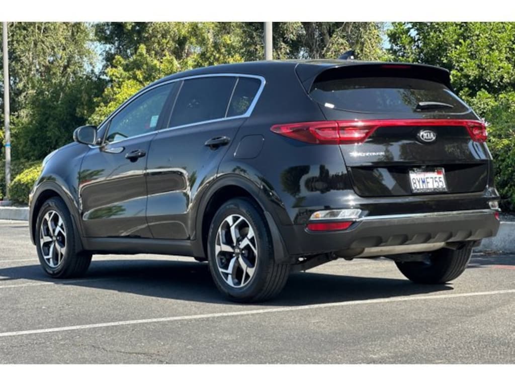 Used 2022 Kia Sportage LX SUV