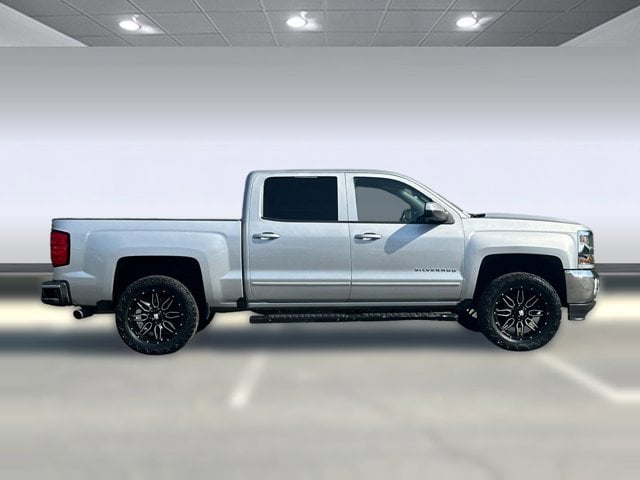 2018 Chevrolet Silverado 1500 LT w/1LT photo 6