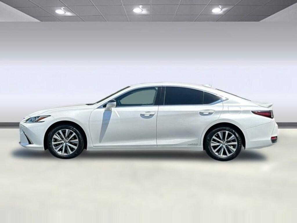 Used 2021 Lexus ES 300h Sedan