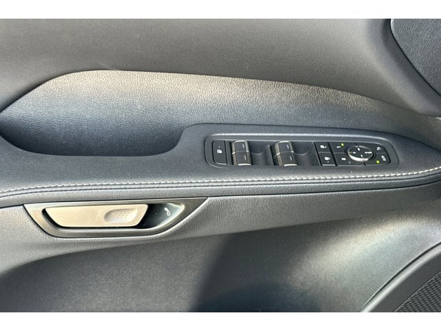 2025 Lexus RX 350 - Photo 13