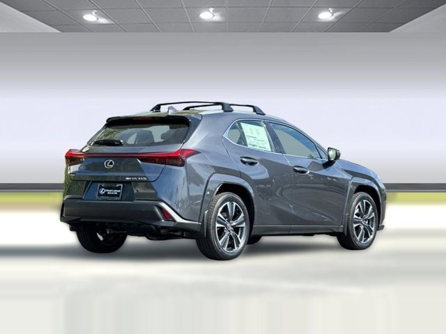 2026 Lexus UX Hybrid 300h Premium - Photo 8