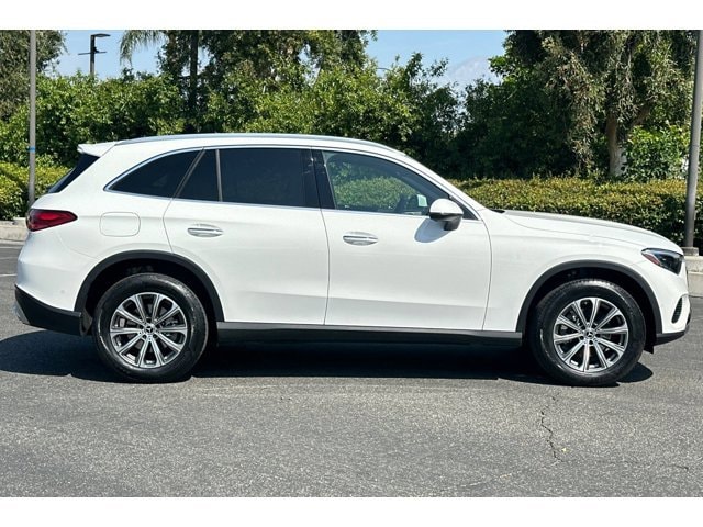 2023 Mercedes-Benz GLC 300 photo 6