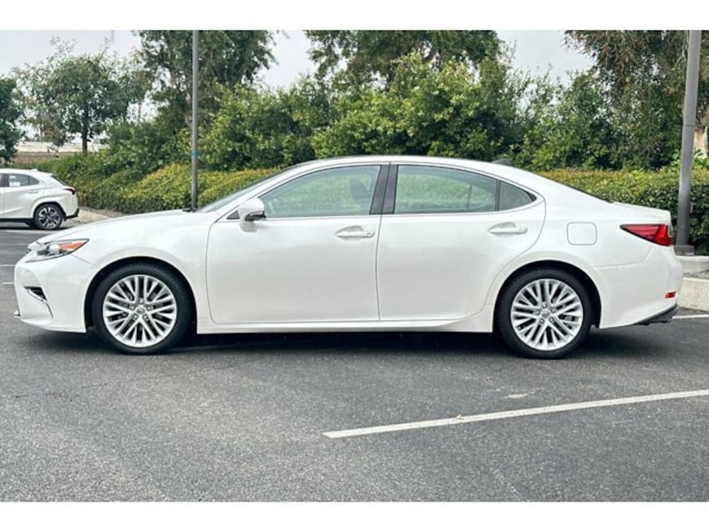 Used 2018 Lexus ES 350 Sedan