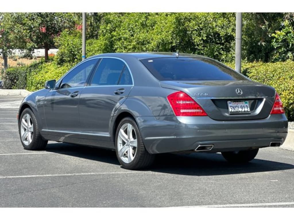 Used 2010 Mercedes-Benz S-Class S550 4MATIC Sedan