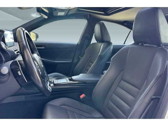 2023 Lexus IS 350 F SPORT - Photo 23