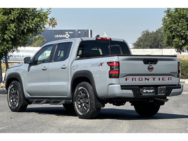 2023 Nissan Frontier PRO-X photo 3