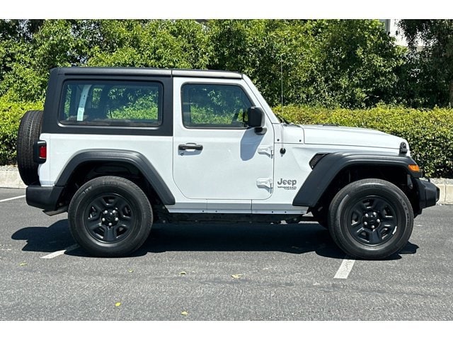 2019 Jeep Wrangler Sport 4x4 photo 6