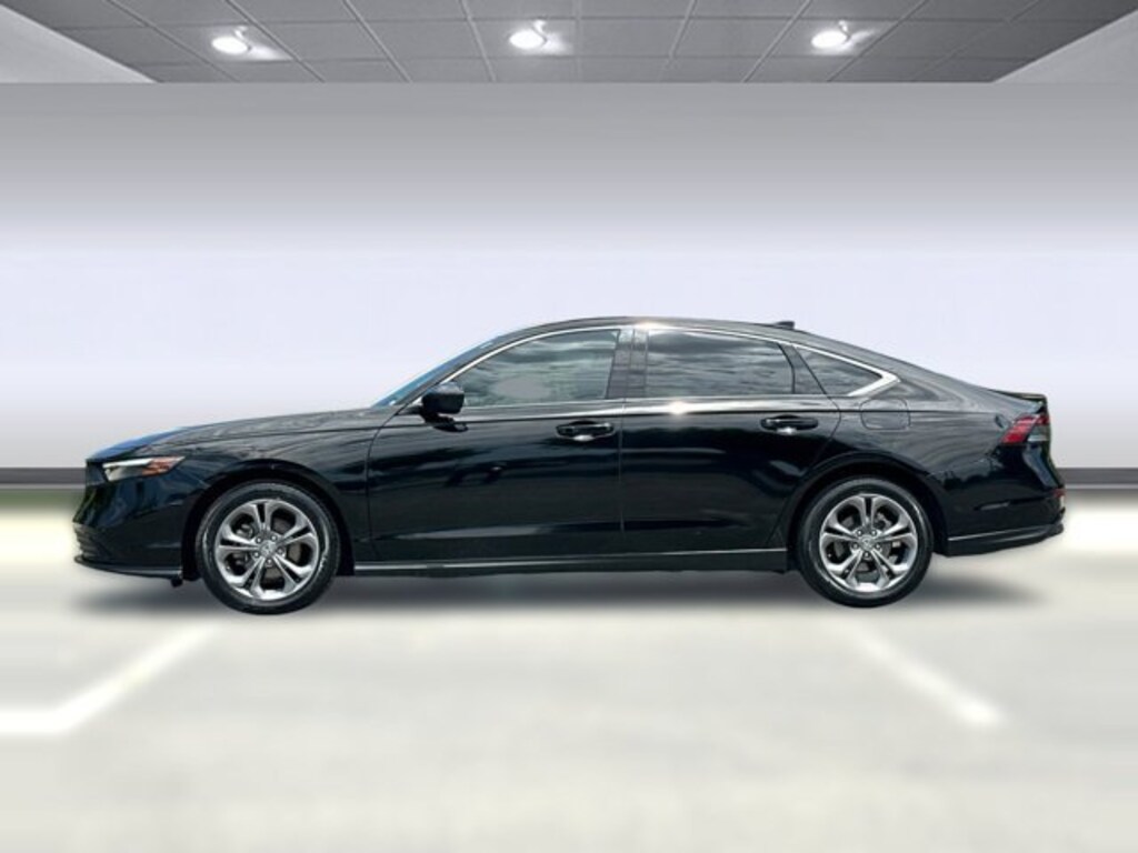 Used 2024 Honda Accord EX Sedan