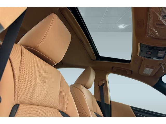 2025 Lexus ES 350 - Photo 23