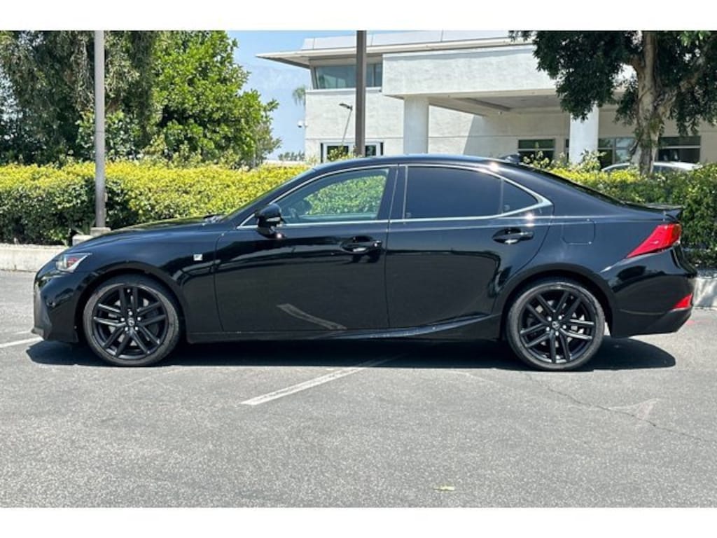Used 2017 Lexus IS 200t Sedan