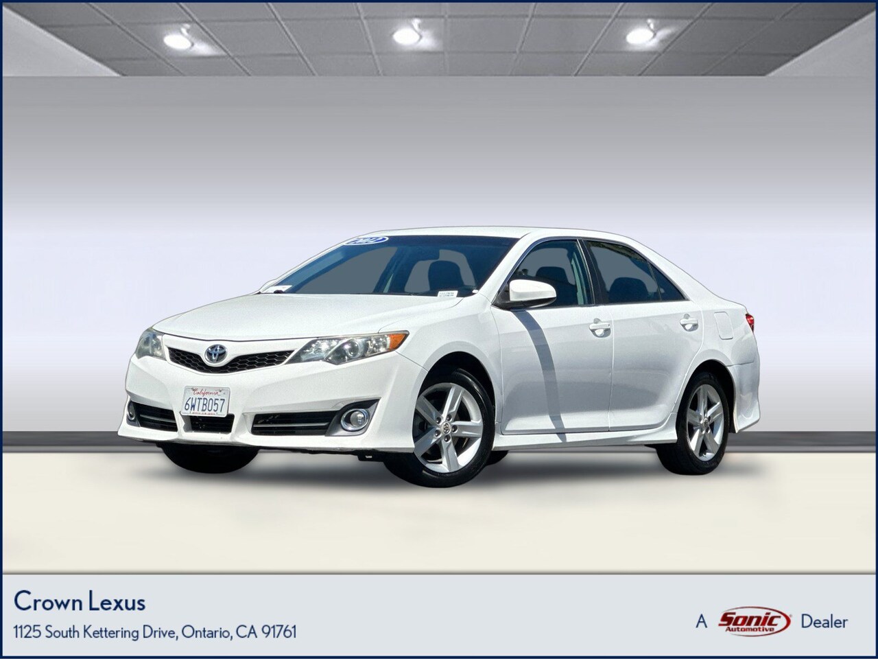 2012 Toyota Camry SE — photo 1 of 1