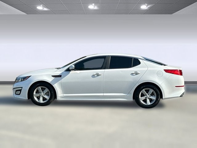 Used 2015 Kia Optima LX with VIN KNAGM4A76F5546610 for sale in Ontario, CA