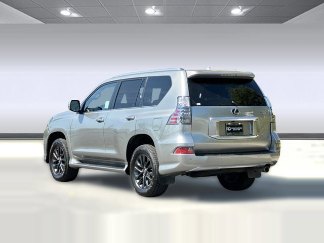 2022 LEXUS GX 460 photo 2