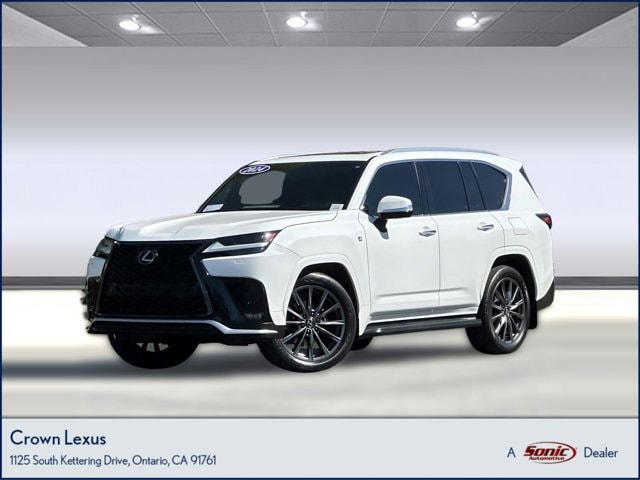 2024 Lexus LX F-Sport's photo