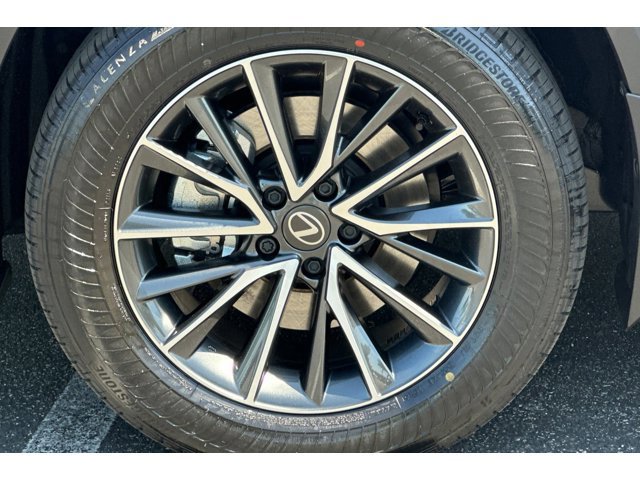 2026 Lexus NX 450h+ Premium - Photo 11