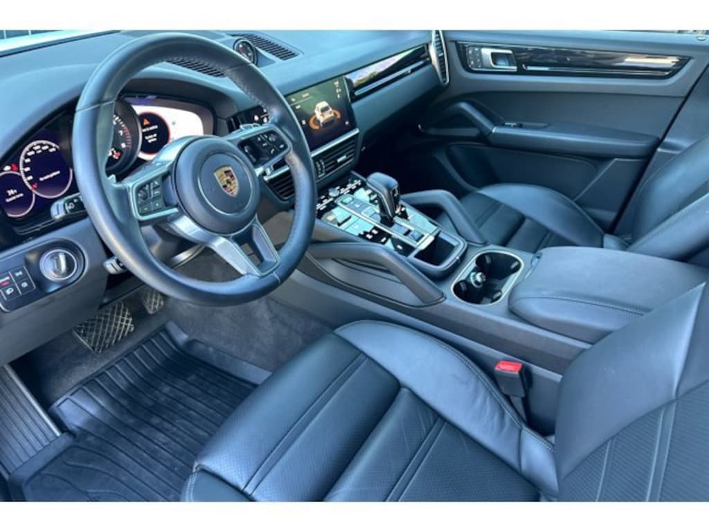 Used 2022 Porsche Cayenne Platinum Edition SUV