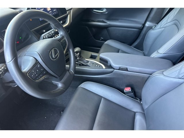 UX 250h SUV