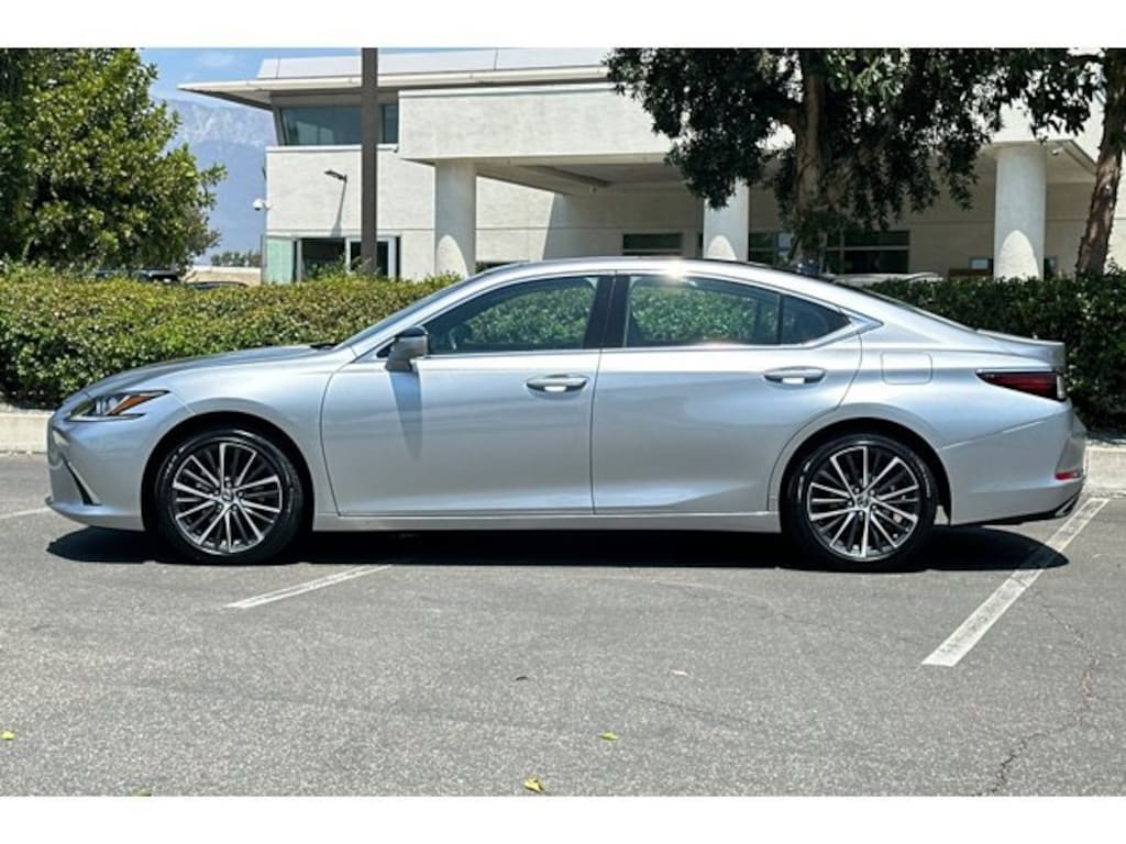Certified 2025 Lexus ES 350 Base Sedan