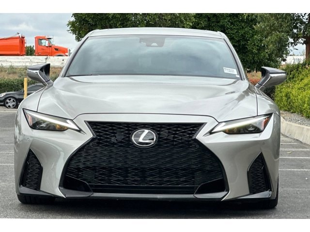 2021 LEXUS IS 350 F SPORT photo 4