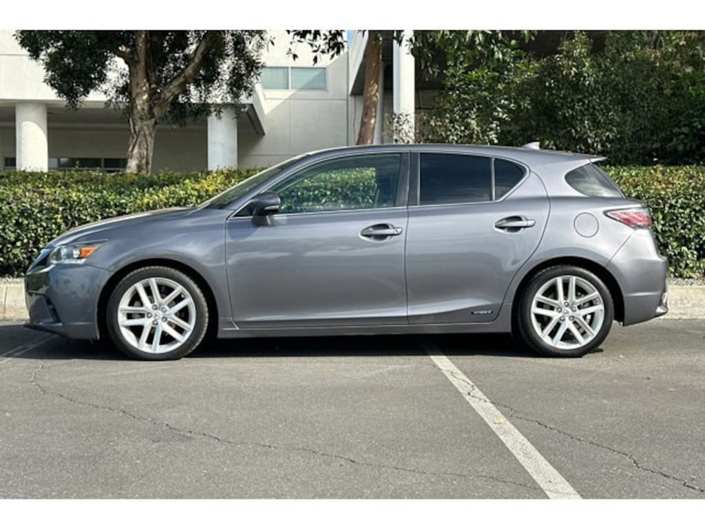 Used 2017 Lexus CT 200h  Hatchback