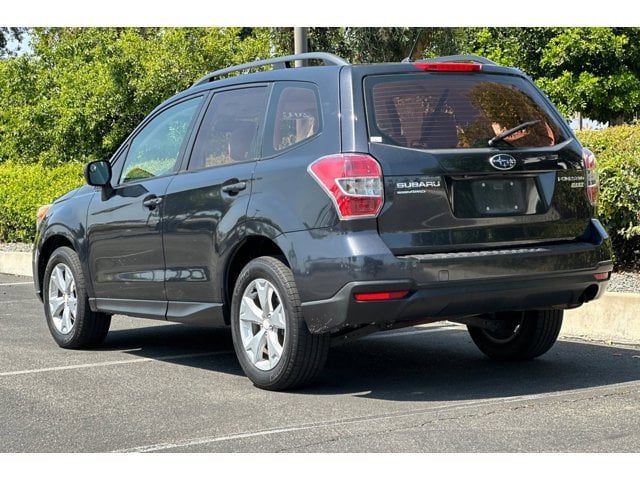 2015 Subaru Forester 2.5i w/Alloy Wheel Package photo 2