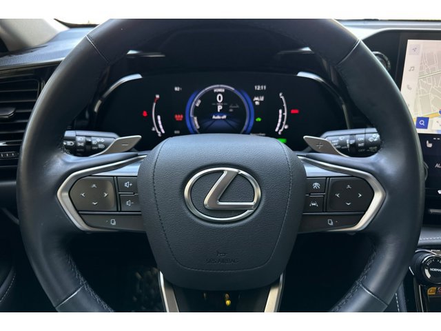 2025 Lexus NX Hybrid 350h - Photo 17