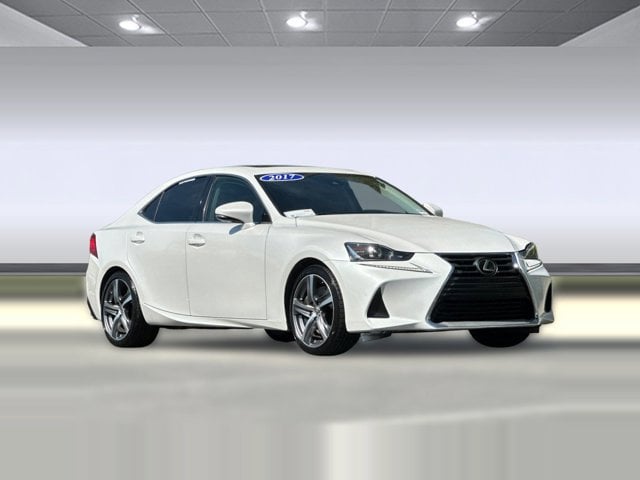 2017 LEXUS IS 200t photo 5