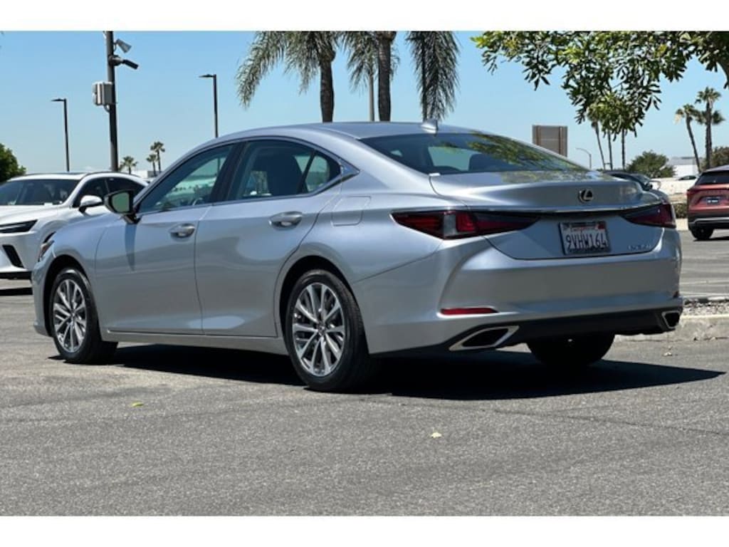 Certified 2025 Lexus ES 350 Base Sedan