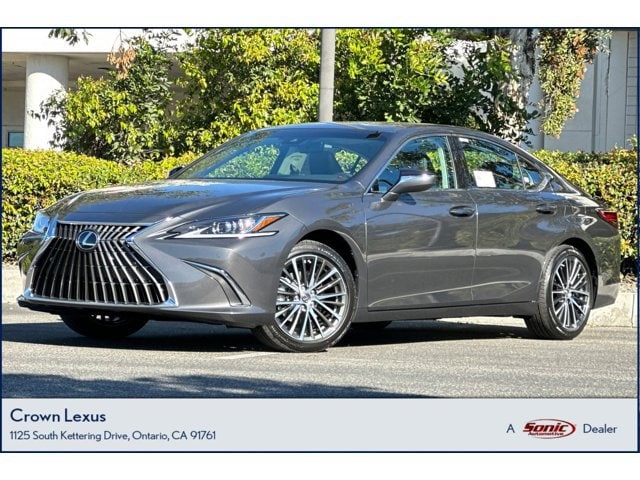 2025 Lexus ES 350's photo