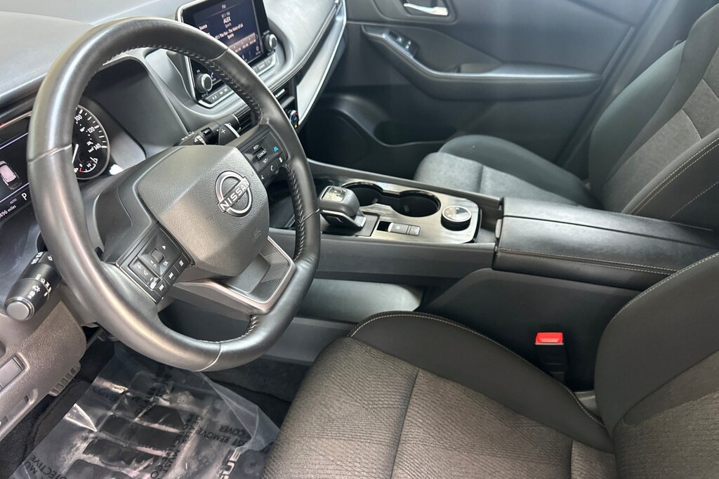 Used 2025 Nissan Rogue SV SUV