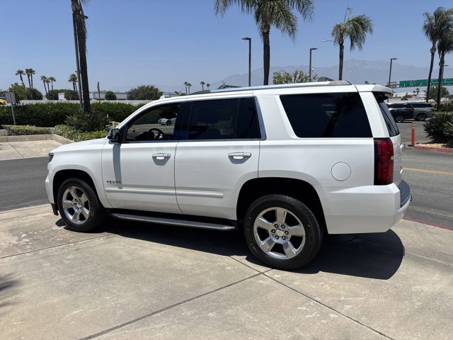 2018 Chevrolet Tahoe Premier photo 3