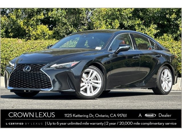 2022 Lexus IS 300