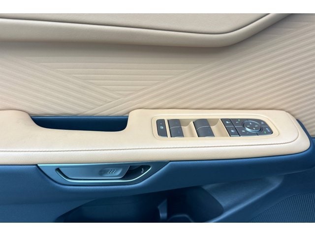 2026 Lexus ES BEV 350e Premium - Photo 12