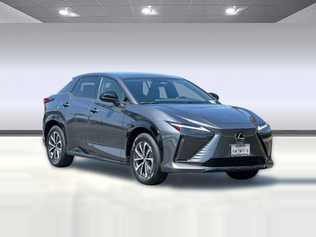 2024 LEXUS RZ 300e Premium w/18" Wheel photo 5