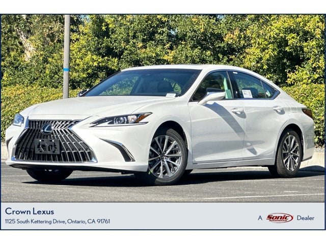 2025 Lexus ES 350's photo