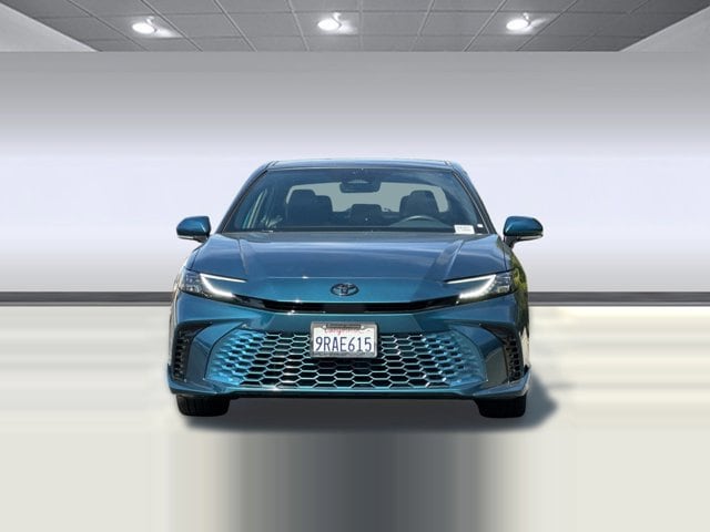 2025 Toyota Camry XSE photo 4