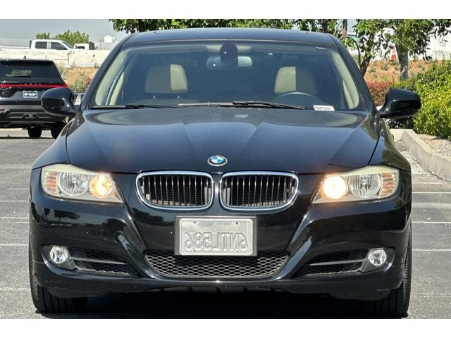 2011 BMW 328i photo 5