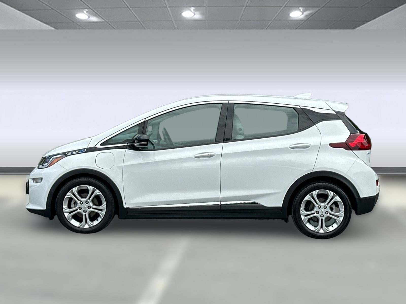 Used 2021 Chevrolet Bolt EV LT with VIN 1G1FY6S07M4105984 for sale in Ontario, CA