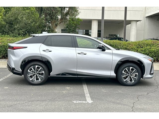 RZ 300e Premium W/18" Wheel SUV
