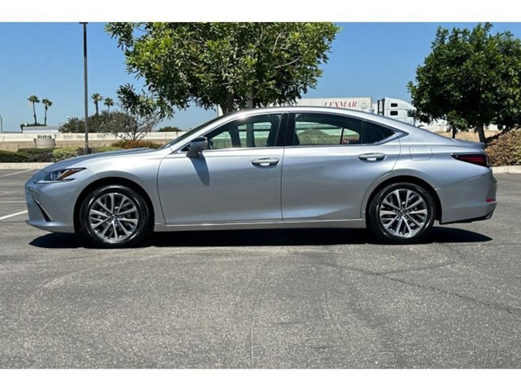 Certified 2025 Lexus ES 350 Base Sedan