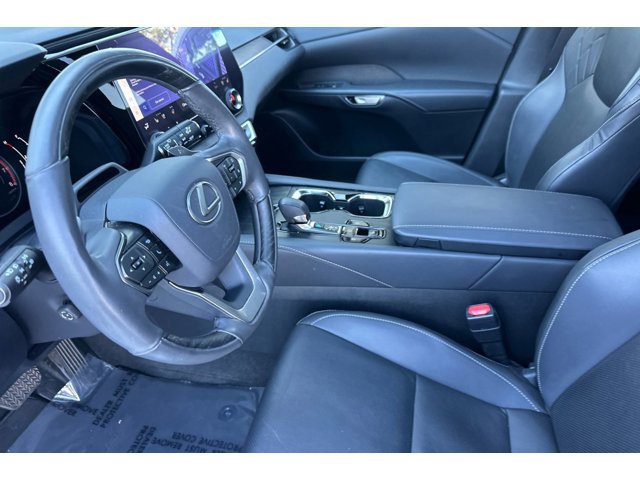 2024 Lexus RX 350 Premium photo 4