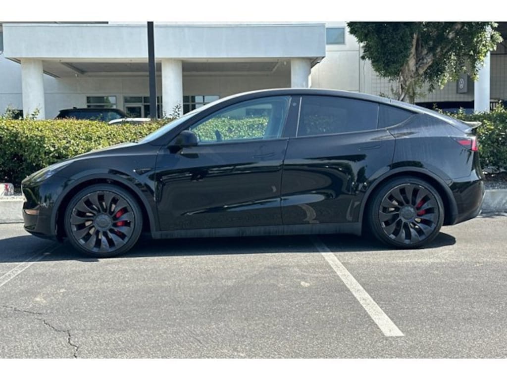 Used 2022 Tesla Model Y Performance SUV