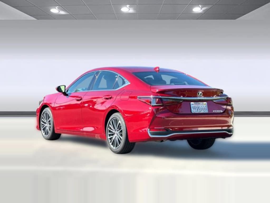 Certified 2025 Lexus ES 300h Base Sedan