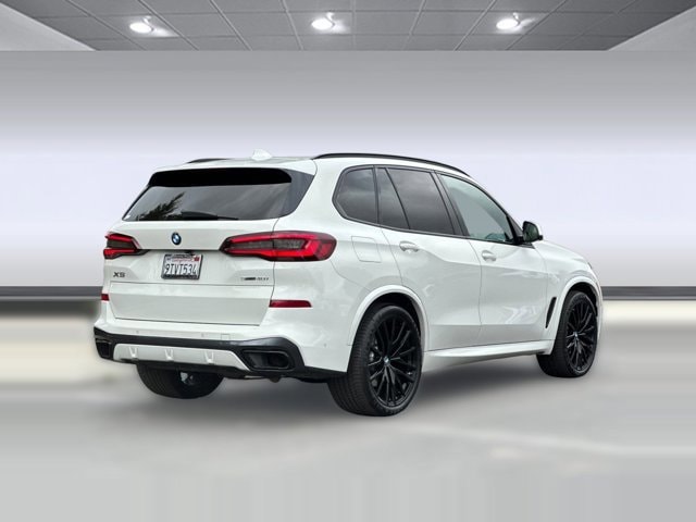 2022 BMW X5 sDrive40i photo 3