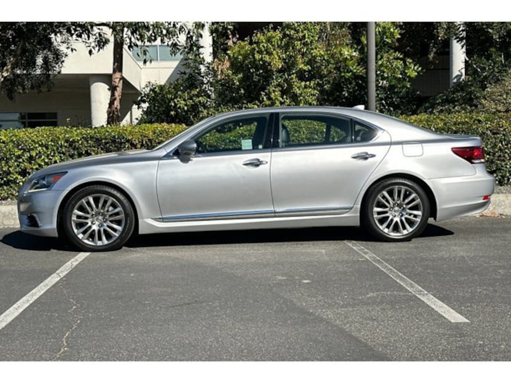 Used 2015 Lexus LS 460 L Sedan